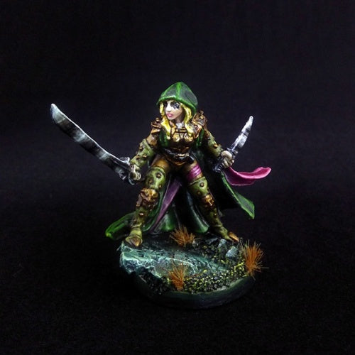 Reaper Bones - Deladrin Female Assassin