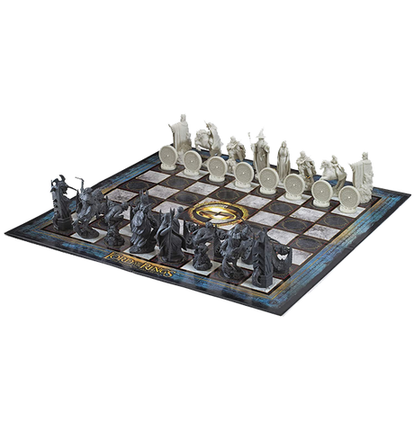 Lord of the Rings: Battle for Middle-Earth - Chess Set