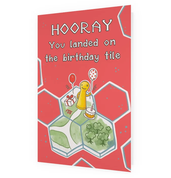 Fødselsdagskort: Hooray - You Landed on the Birthday Tile! (med kuvert)