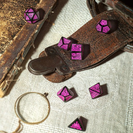 Call of Cthulhu RPG: Black & Magenta Dice Set