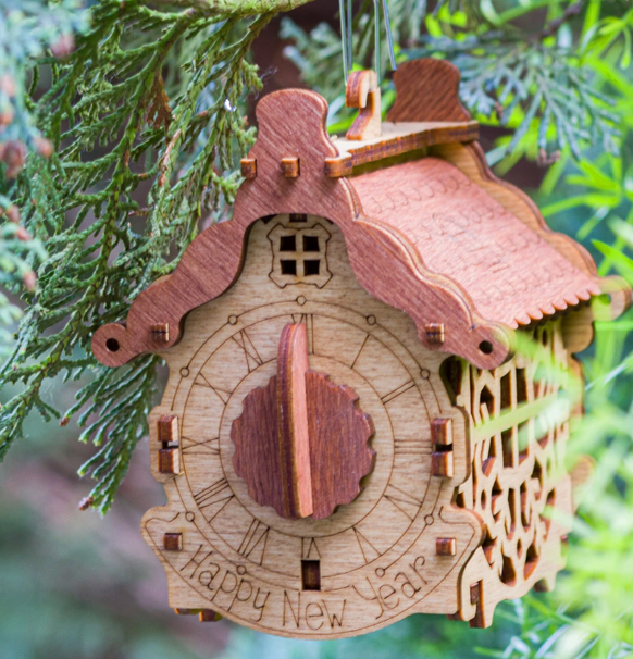 Gift Puzzlebox: Wooden Gift Vault - New Year Tree