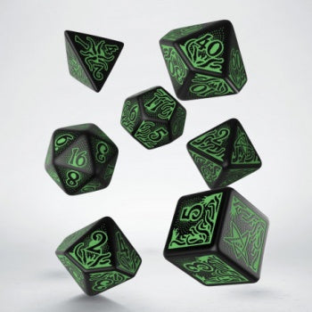 Call of Cthulhu Black & green Dice Set indhold